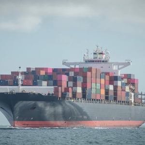 Port Houston container volumes fall 6% in July as import surge cools