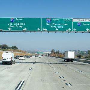 Teamsters suit tests California’s driverless truck rules