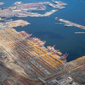 Top West Coast port sees second-best July on record