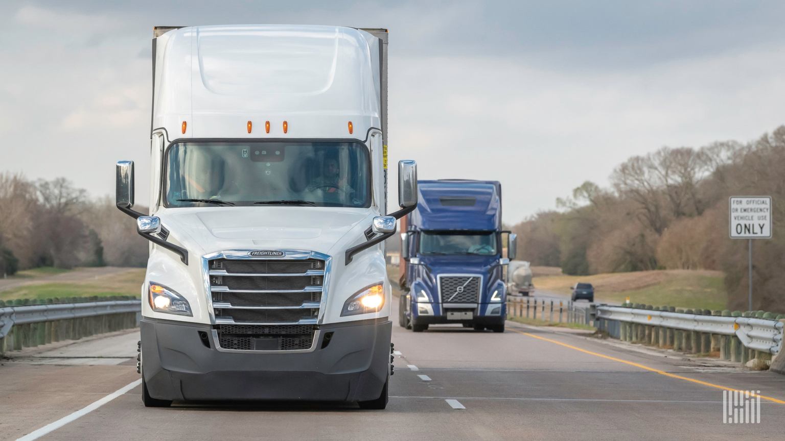 Truck enforcement sweeps sideline 30 drivers, 49 vehicles across US, Canada