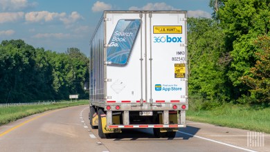 a view of the rear of a JB Hunt trailer