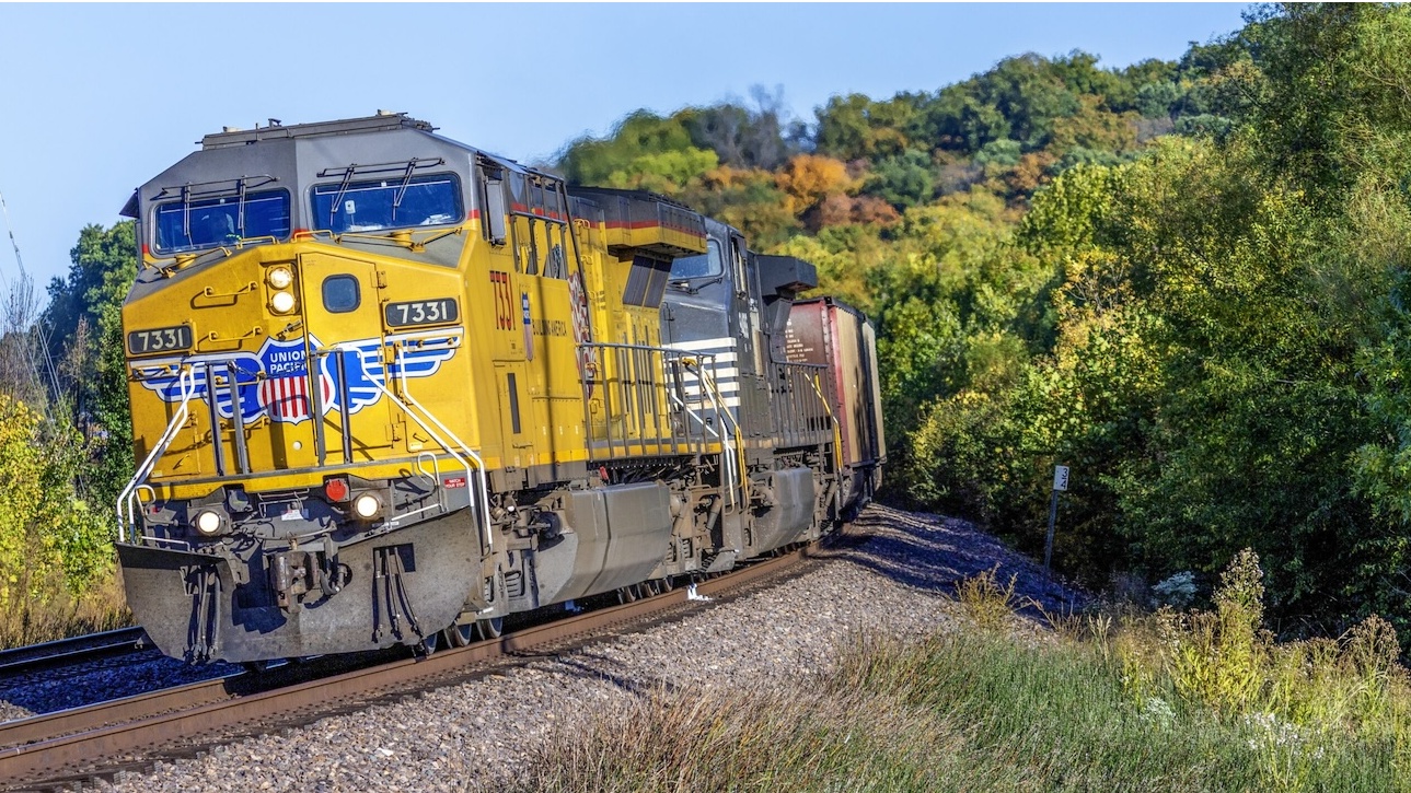 Union Pacific blasts rival railroads’ trackage rights requests