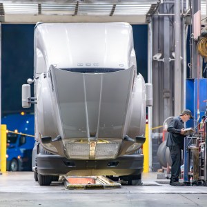 Clarios Expands Battery Service: $500 Annual Savings Per Truck | Press Glob