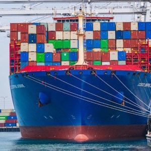 US West Coast Container Rates Dip: First Decline Since September | Press Glob