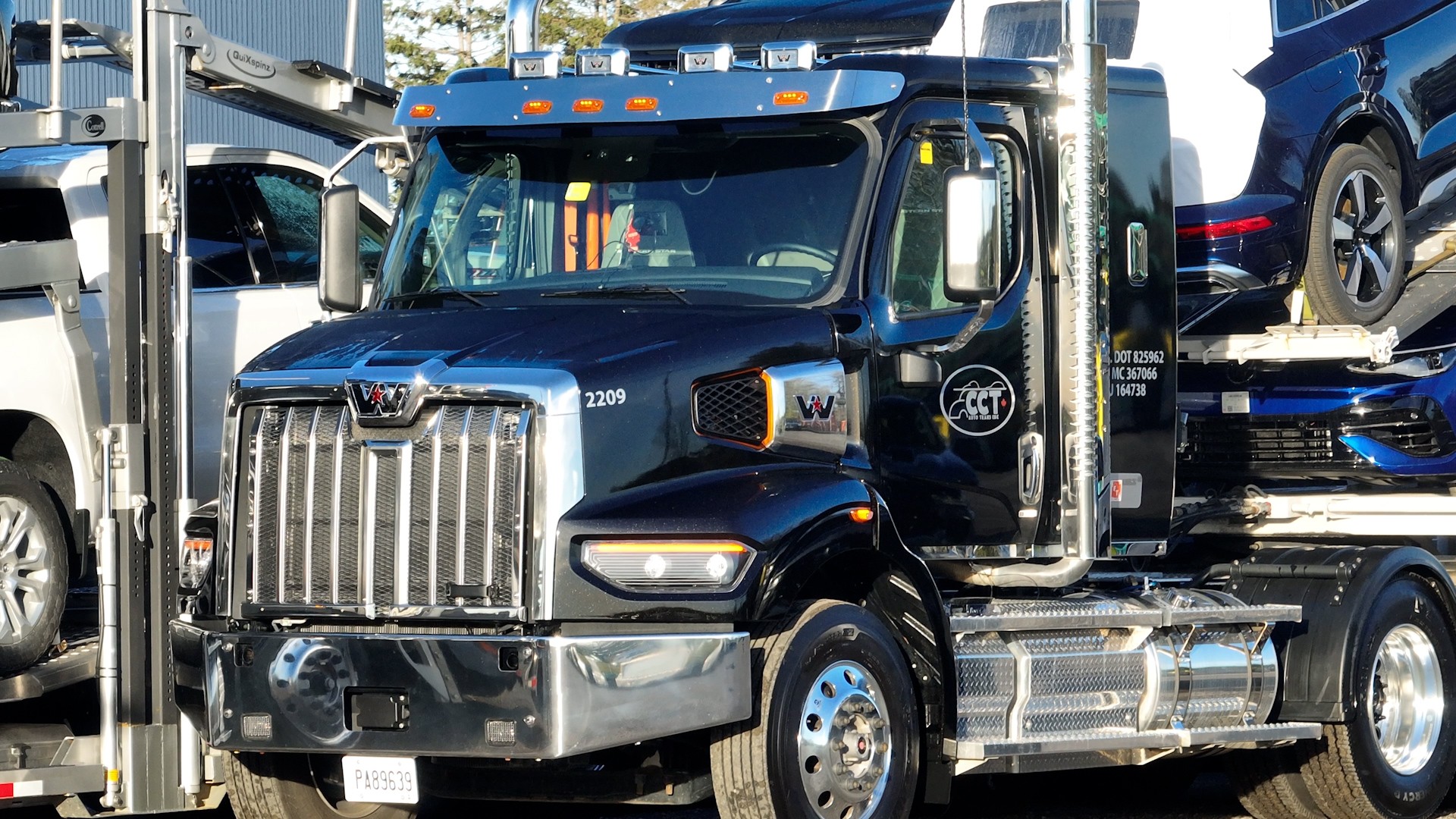 CCT Auto Trans adds seven locations across Canada with the acquisition of industry peer Livingston Vehicle Transportation Services. (Photo: CCT Auto Trans)