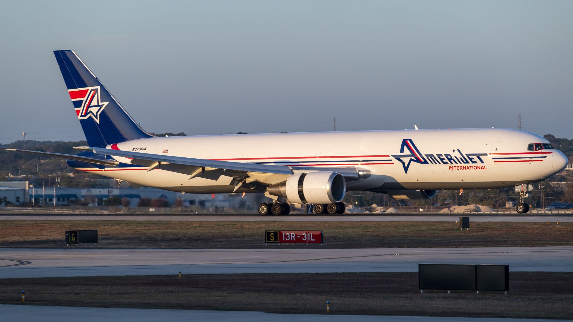 A Boeing 767-300 freighter operated by Amerijet arrives at San Antonio International Airport in Texas on Dec. 20, 2025. The aircraft (registered N373CM) was damaged when it landed too hard on the runway in Guatemala City in early September. (Photo: Jared Maurtua)