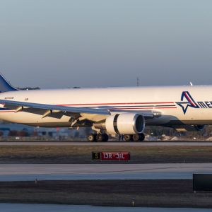 Amerijet to repair aging 767 freighter aircraft damaged in hard landing