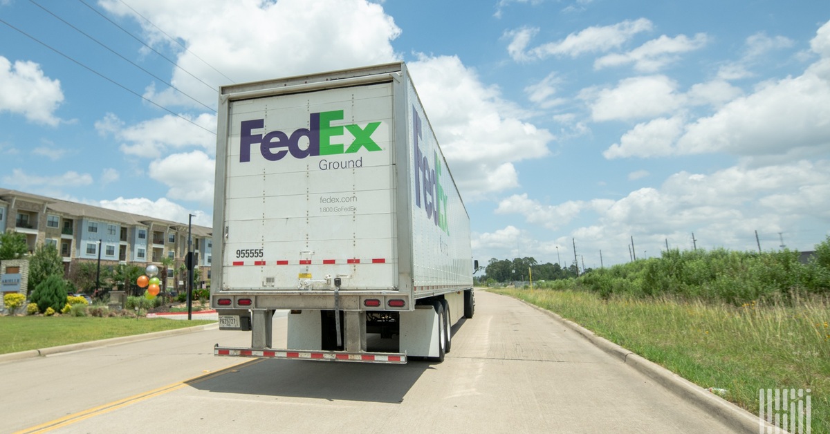A FedEx Ground trailer. Santa Ana police are investigating the disappearance of nearly $1 million in trading cards from a FedEx vehicle in California. (Photo: FreightWaves)