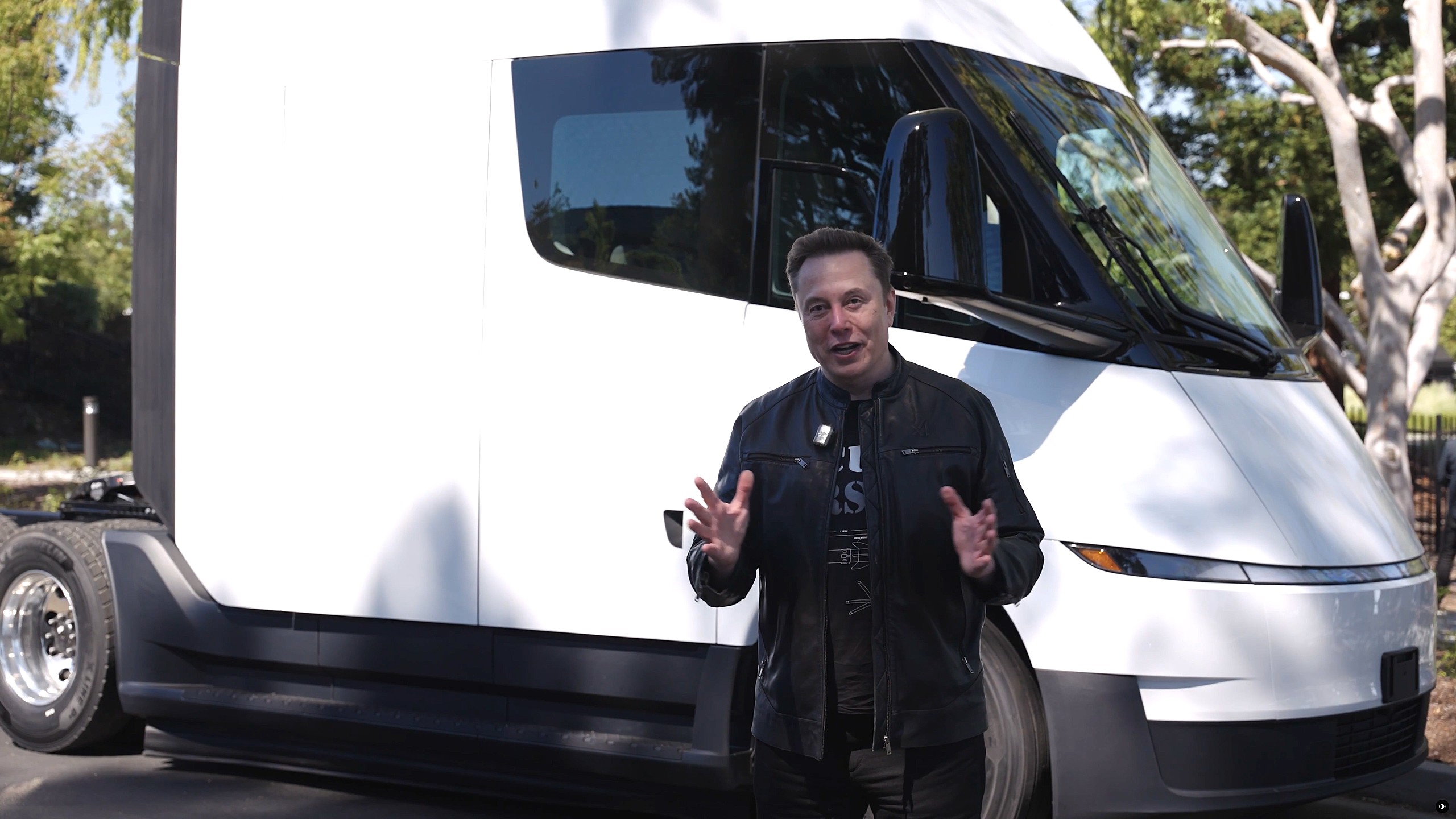 Tesla Semi enters volume production as 2027 rollout approaches 