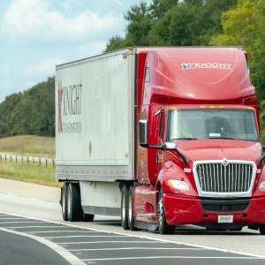 First look: Knight-Swift’s Q3 beats expectations