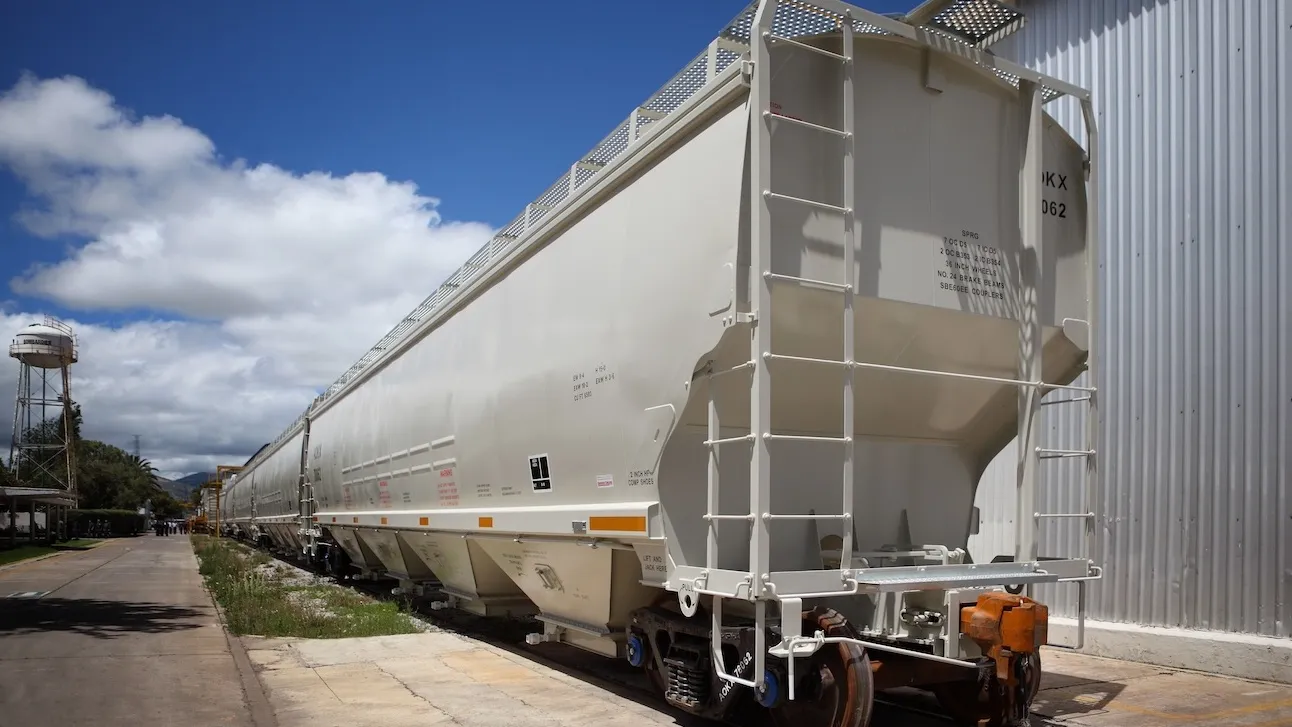 Railcar builder Greenbrier saw its fiscal fourth-quarter profit tumble. (Photo: The Greenbrier Cos.)