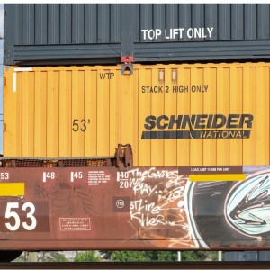 Schneider to shift eastern rail business to Norfolk Southern from CSX